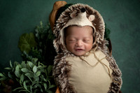Newborn, Nadia