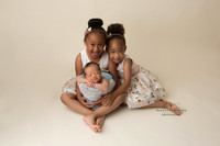 Newborn, Leshia